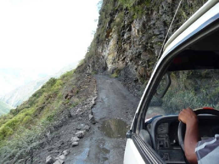  Road crash kills at least 16 in Peru